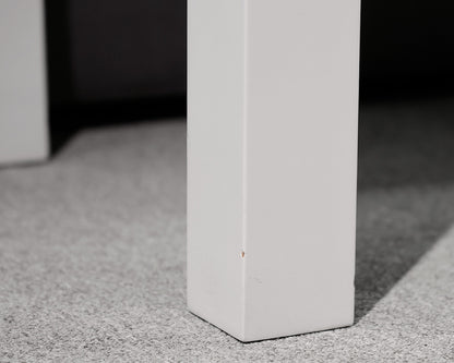 White Lacquer Desk with 2 Drawers