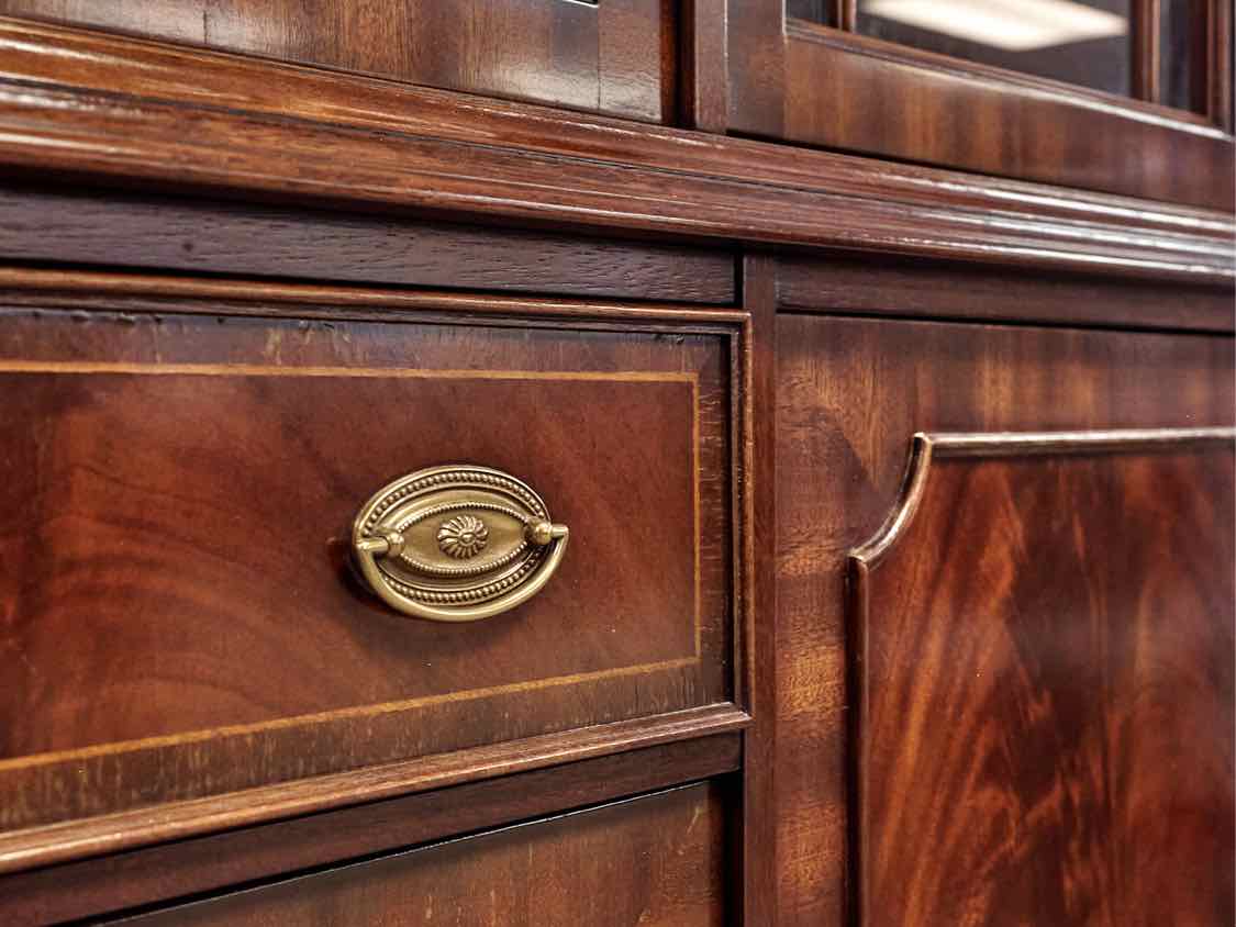 Heldense Inalid Mahogany Two Piece China Cabinet