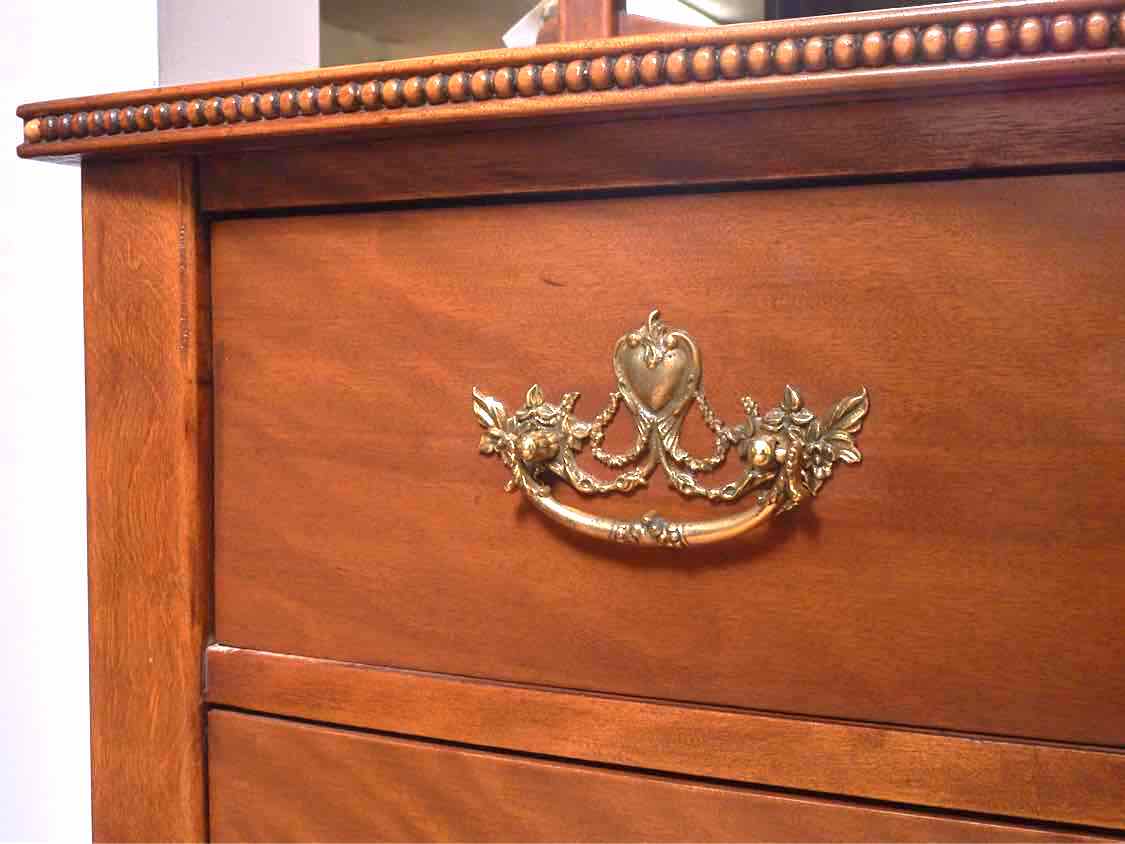 Antique Tiger Maple 3 Drawer Chest With Brass Handles & Mirror
