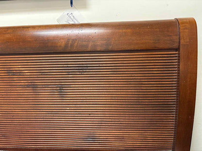 Ethan Allen British Classics King Sleigh Bed