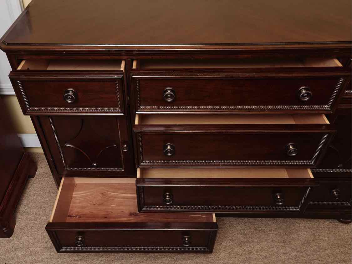 Bassett Dark Stain Finish 7 Drawer & 2 Door  Dresser