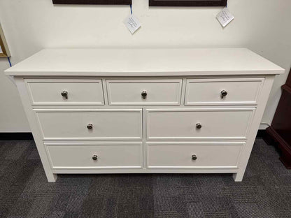 Pottery Barn Kids 'Elliott' Dresser
