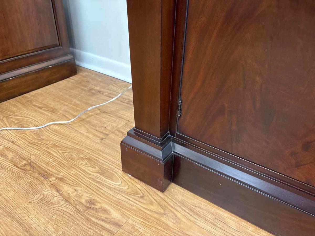 Thomas Pheasant for Baker Mahogany Server