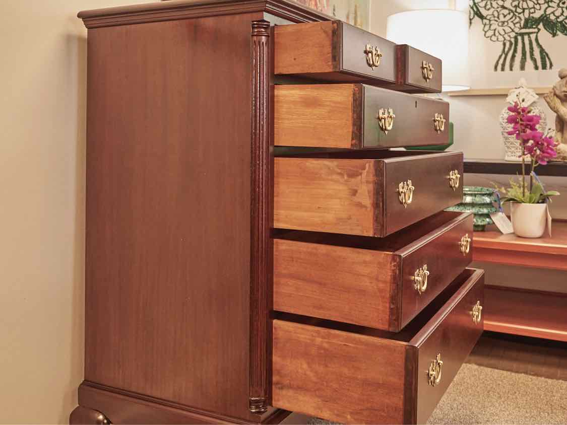 Traditional Mahogany Six Drawer Chest