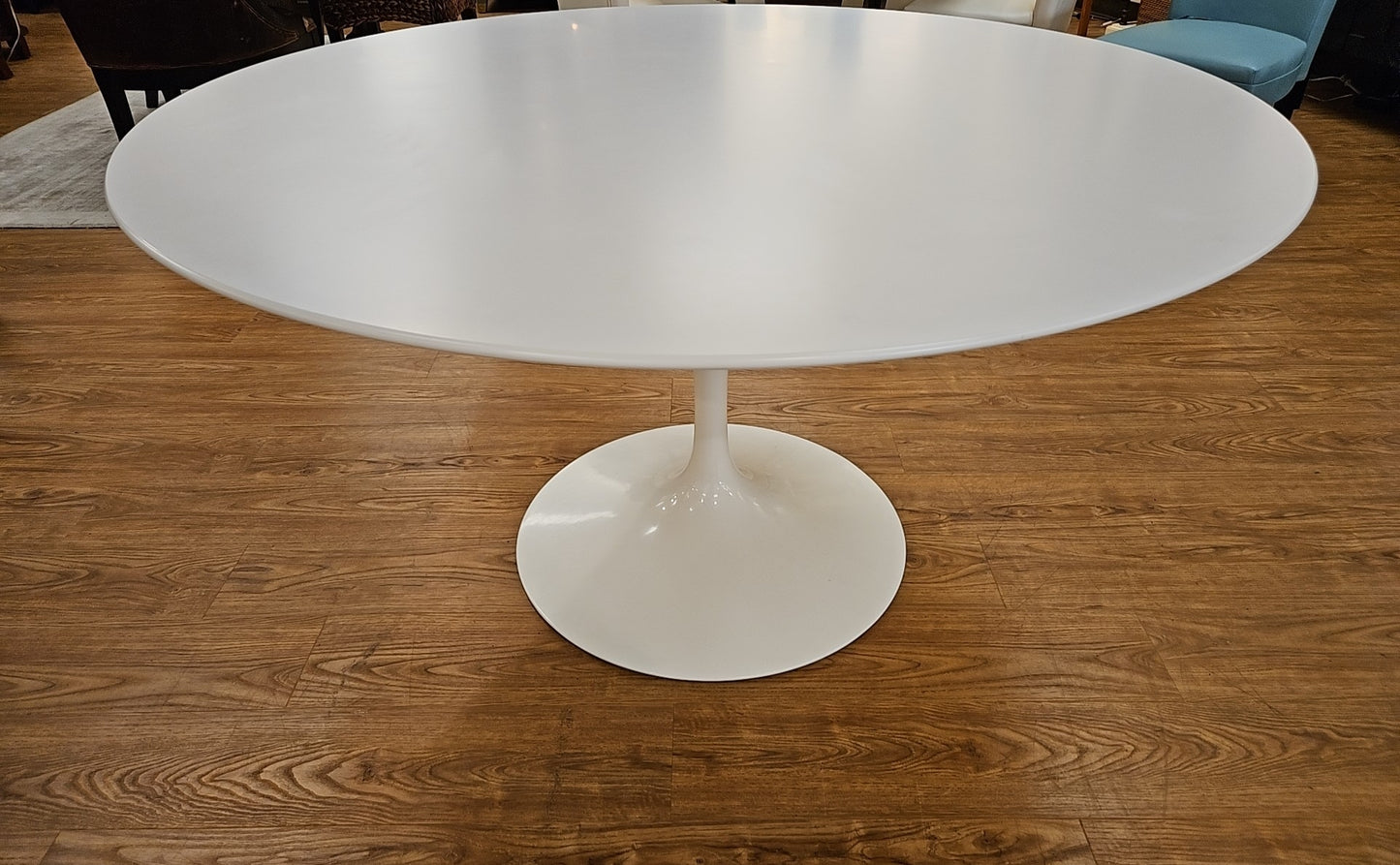 Eero Saarinen for Knoll Tulip Table
