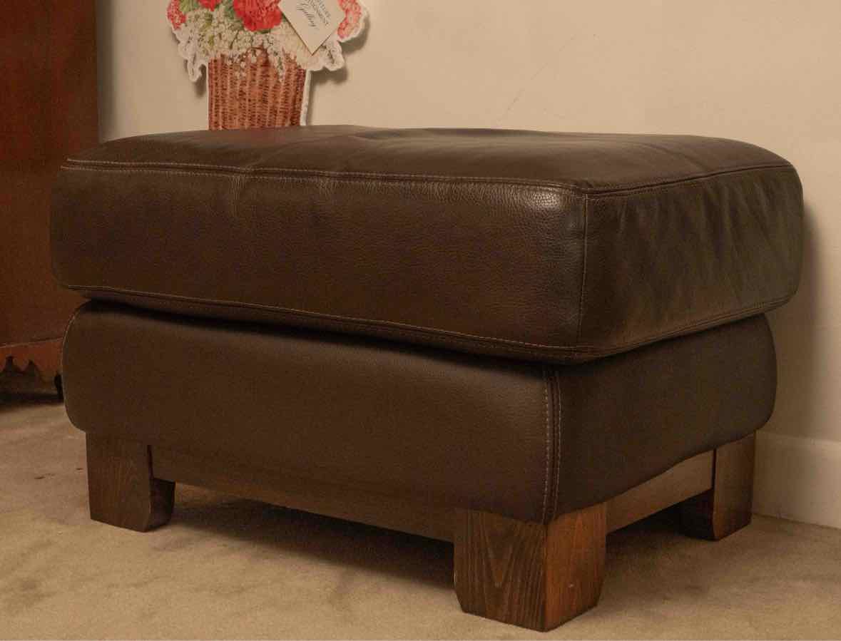 Natuzzi Chocolate Brown Pebble Leather  Ottoman