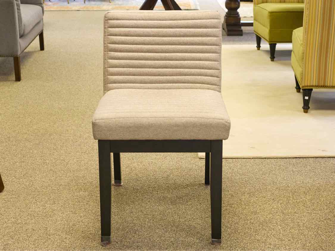 Black Finish Table & 6 Side Chair Set with Light Grey Upholstery