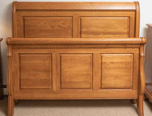 Kincaid Oak Panel Queen Sleigh  Bed with Wood Rails
