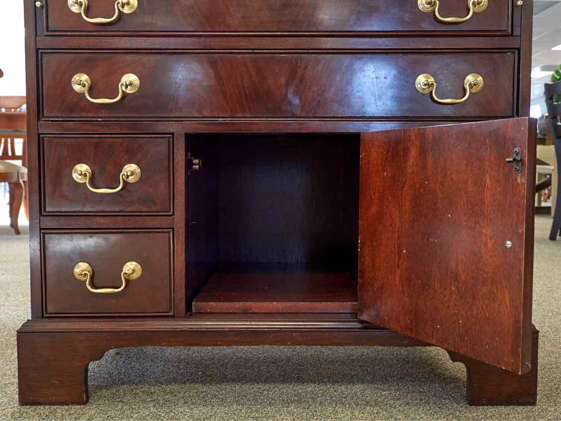 Jasper Cabinet Mahogany Server with Folding Extension Top