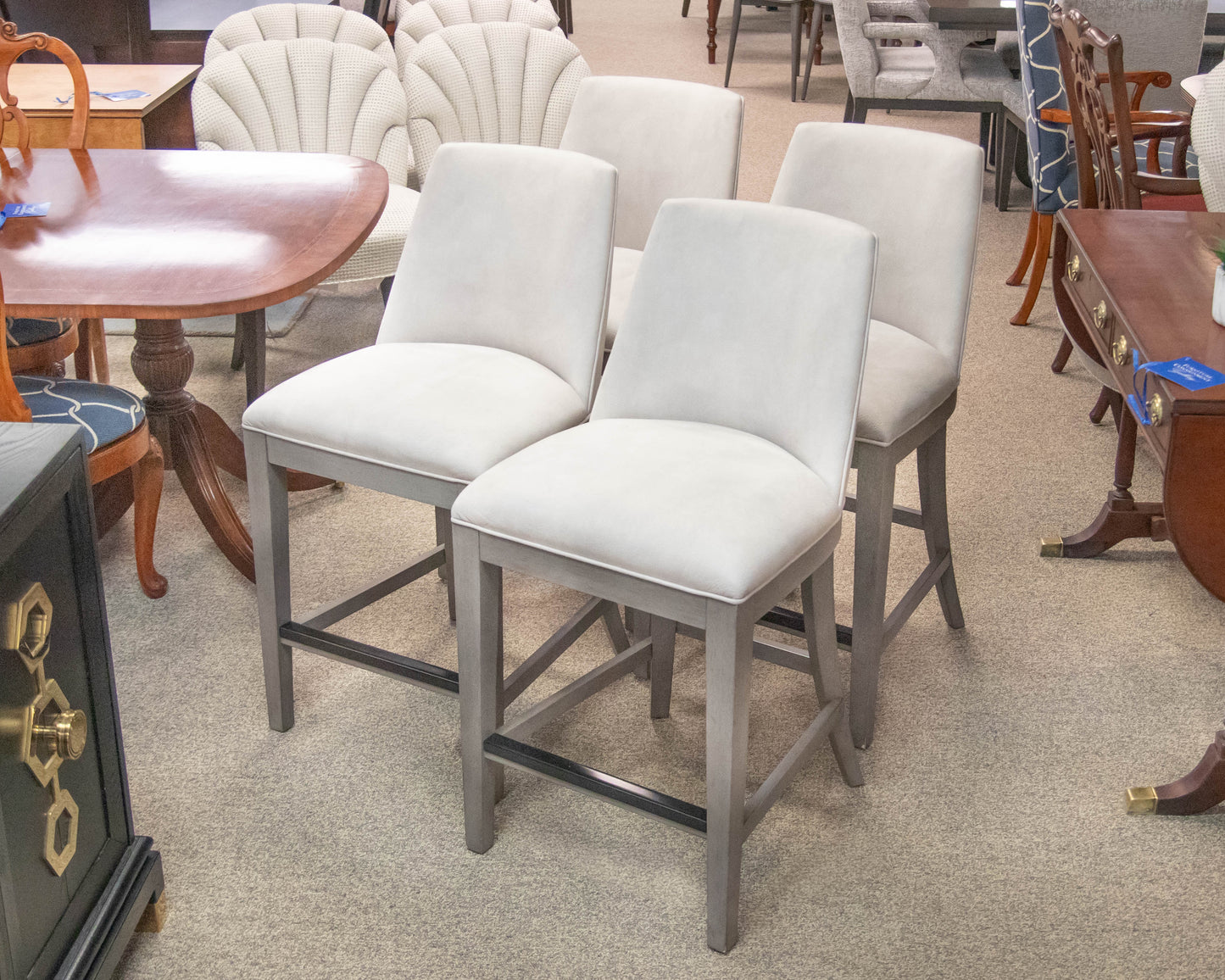 Bernhardt  Set of 4 Counter Stools In Light Gray Pebbled Suede