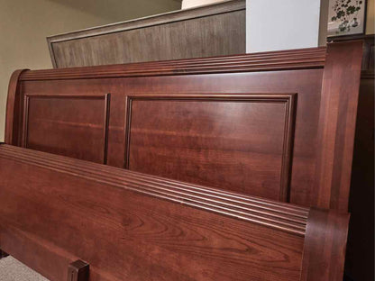 Vaughan Bassett Cherry Finish Sleigh  King Bed Includes Siderails