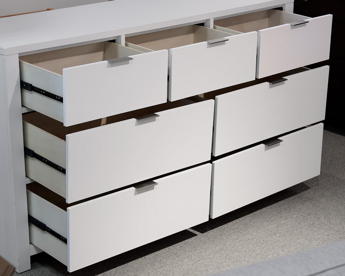 7-Drawer White Contemporary Dresser