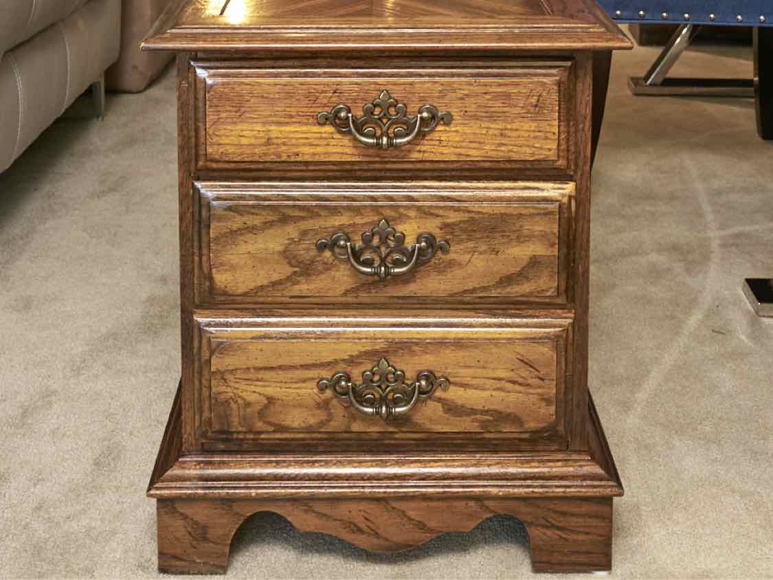Dark Stained Oak 2 Drawer Side Table Chest
