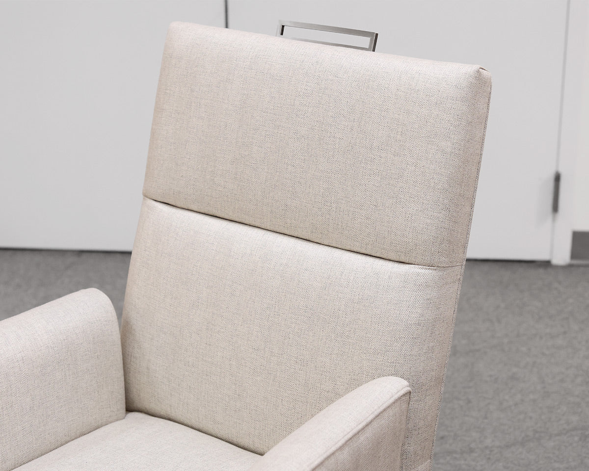 Set of 6 Custom Vangaurd Upholstered Dining Chairs