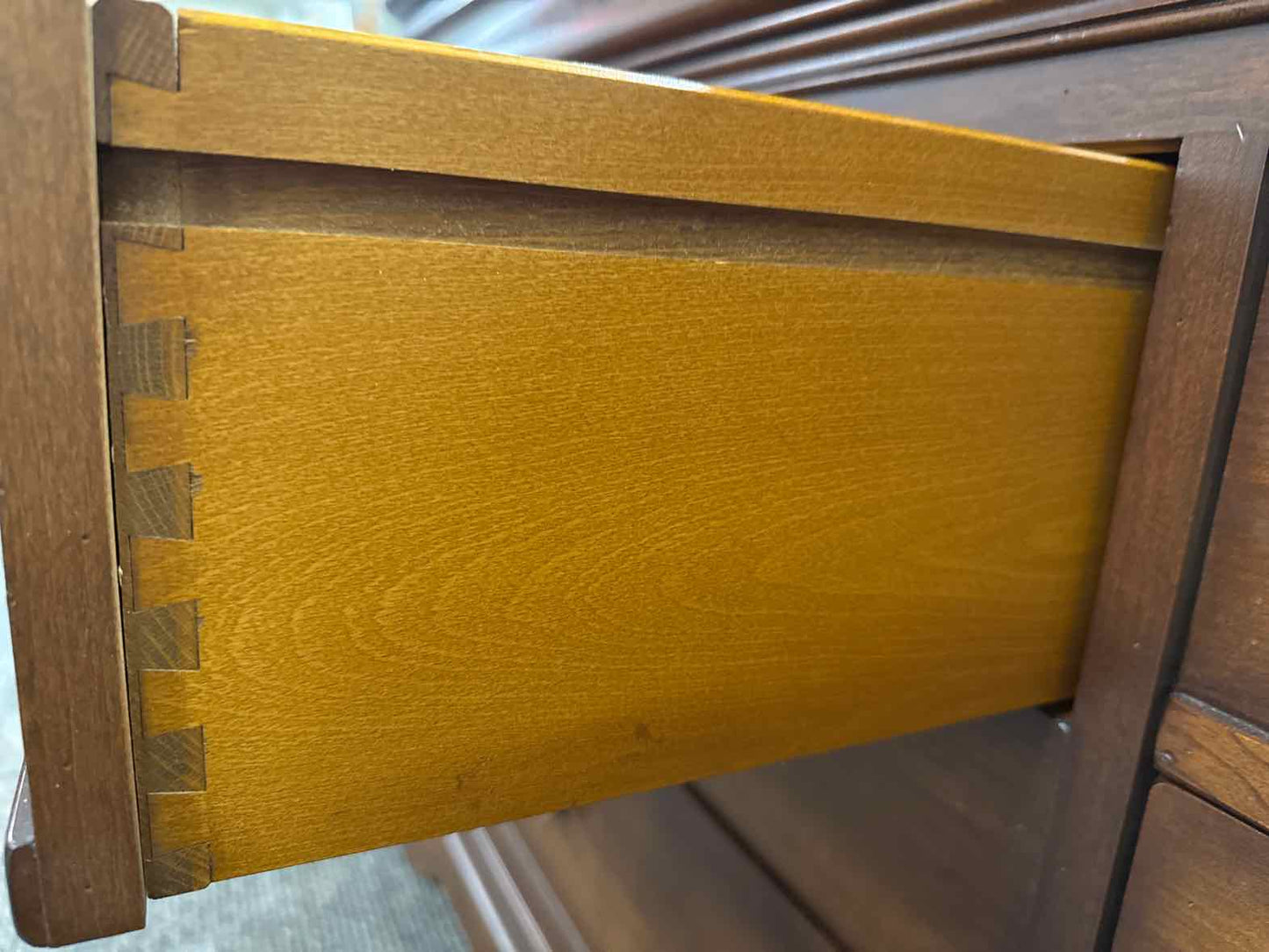 8-Drawer Vintage Dresser