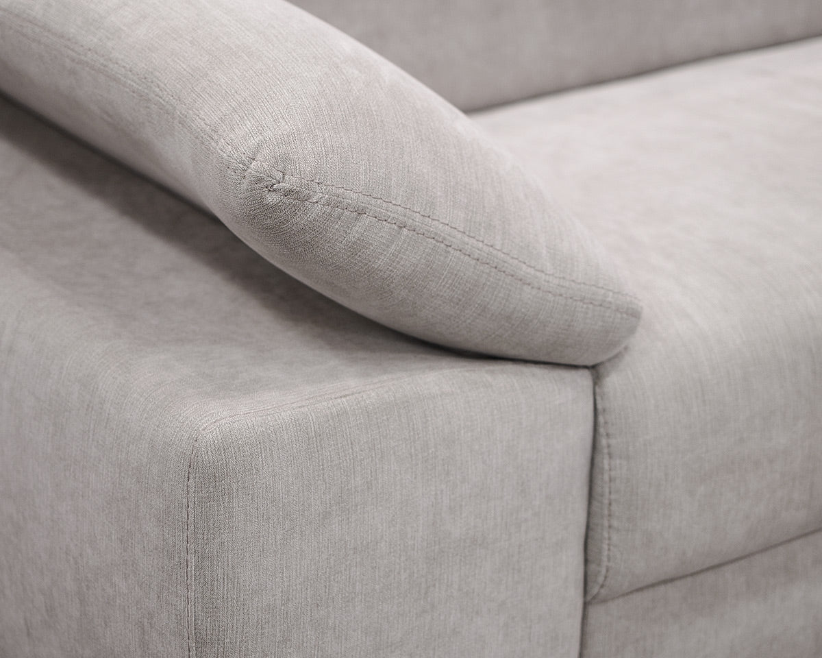 ROM Chronos Sectional