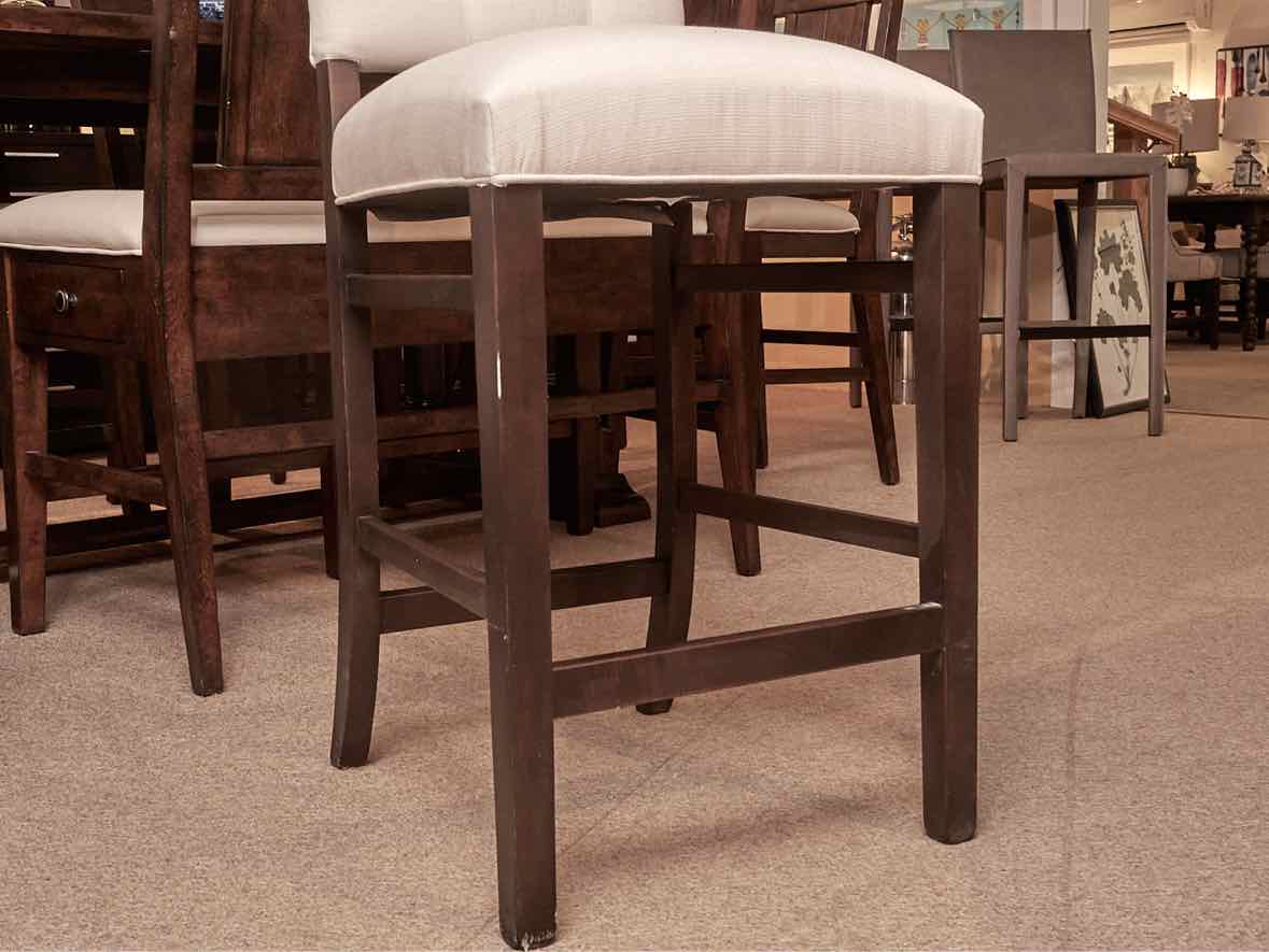 Gat Creek Berwyn Bar Stool in Maple with Classic Stout  Leg Finish