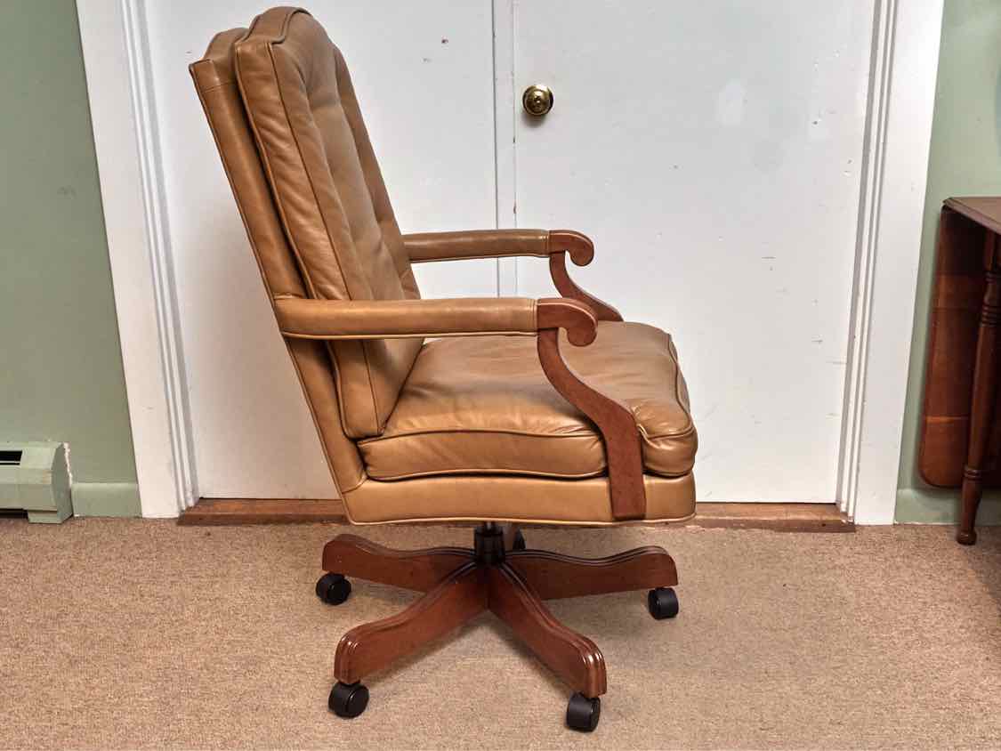 Ethan Allen Tan Leather Arm  Office Chair On Wheels