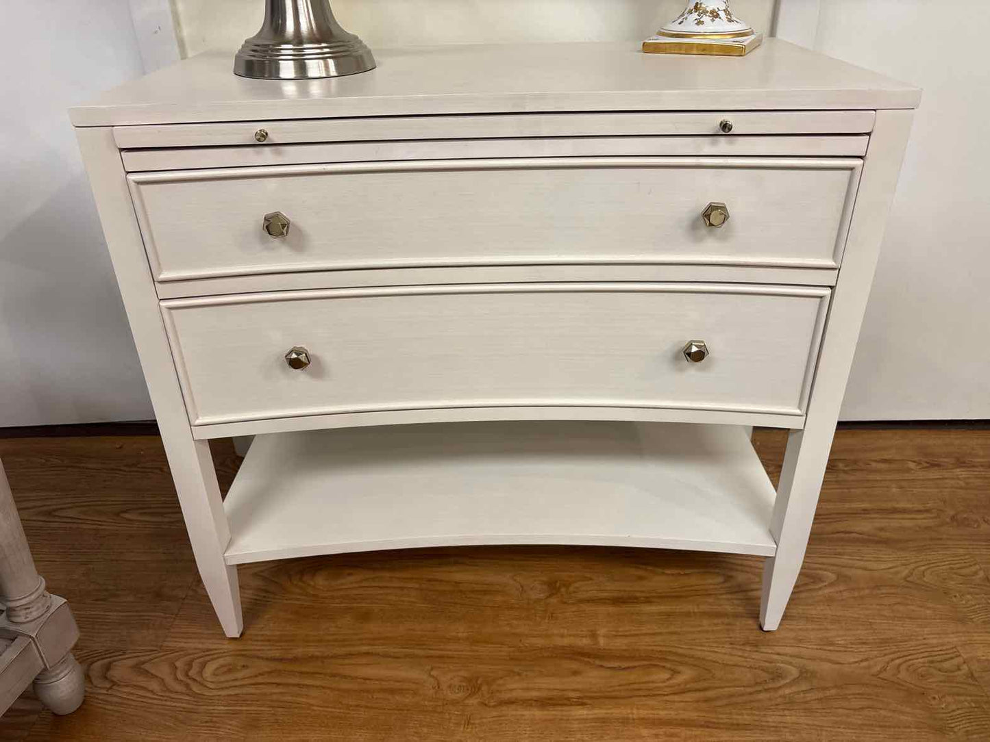 Universal 2-Drawer Nightstand