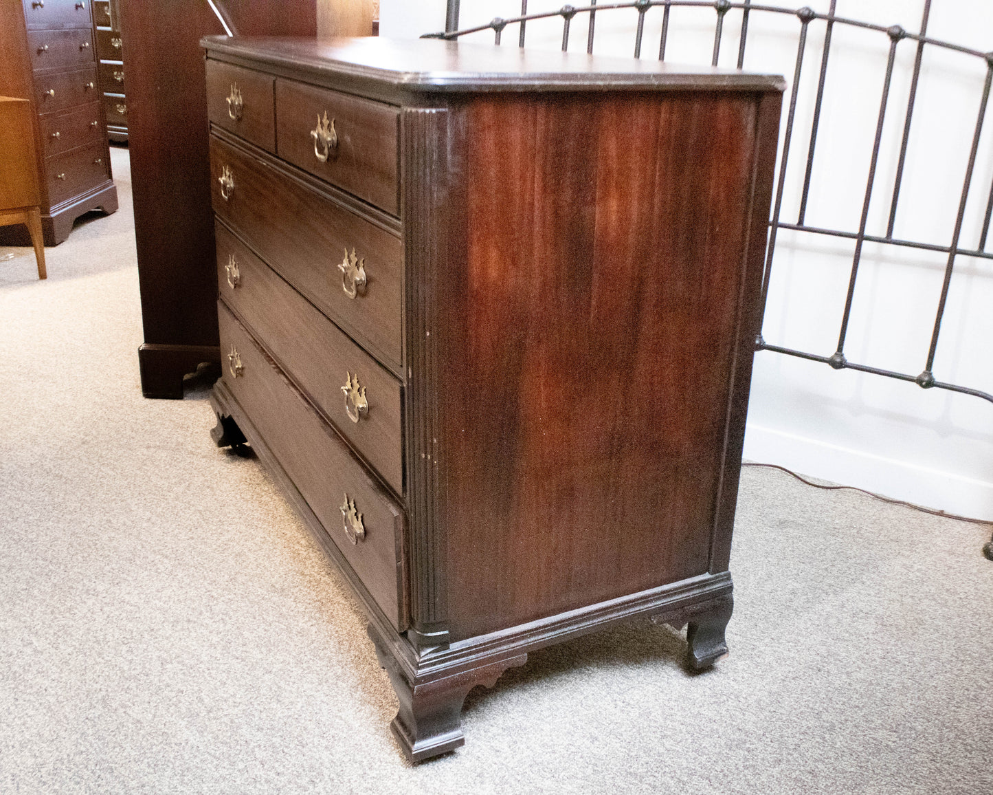 Dark Finish Solid Mahogany 4-Drawer Dresser