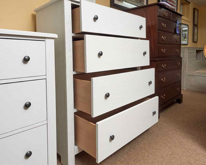 Vaughan Basset White Finish Fundamentals 4 Drawer  Chest