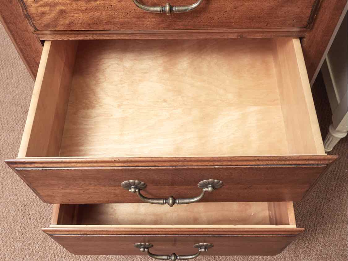 Ethan Allen French Country 7 Drawer Lingerie  Chest