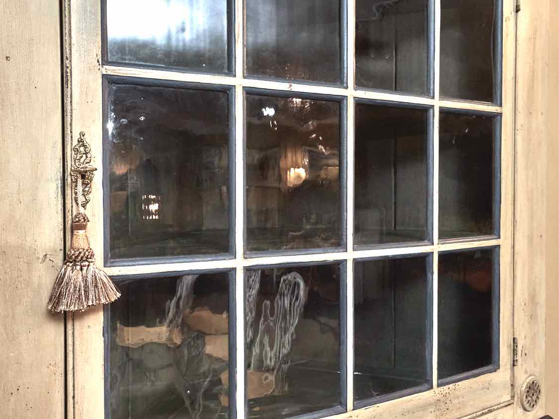 GL Sawyer LTD 18th Century Tradition 2 Piece Corner Cabinet with Pane Glass Door