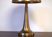 Dame Table Lamp