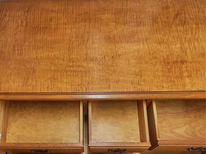 Tiger Maple 6 Drawer Dresser with Chippendale Handles