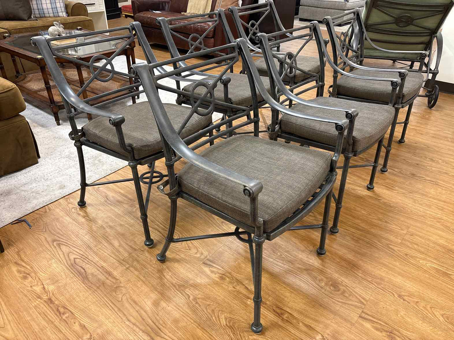 Woodard 'Delphi' Outdoor Dining Set w/ 6 Chairs