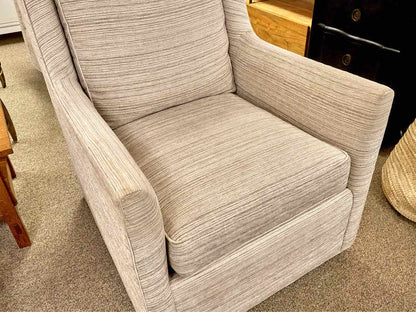 Pair of Huntington House  Swivel Chairs