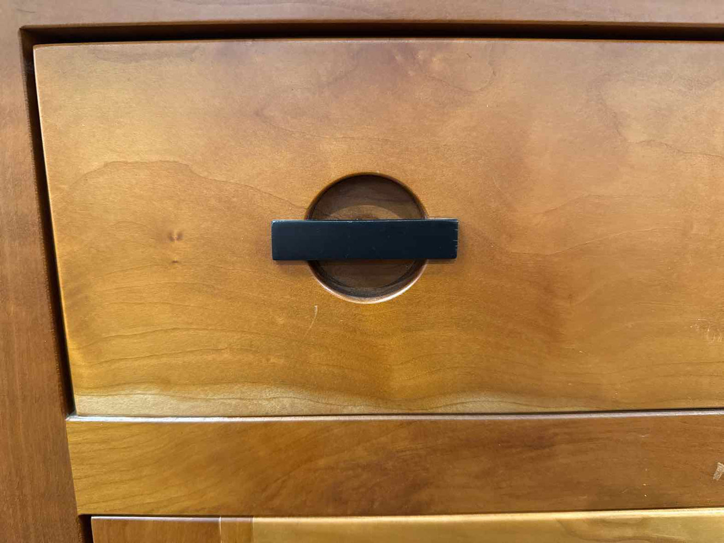 Amish Furniture Gallery Cherry China Cabinet