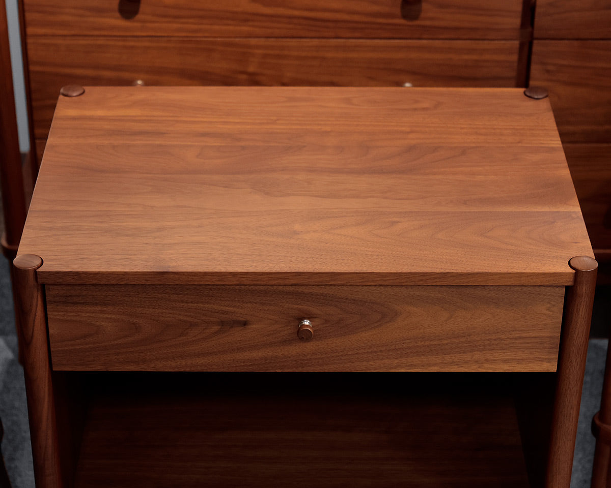 Pair of Stickley 'Walnut Grove' Open Nightstands