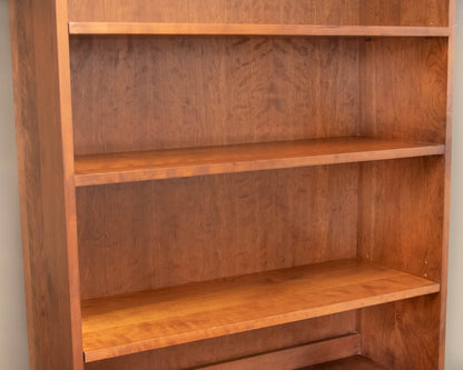 Gat Creek Tomlin Hutch in Seasoned Cherry