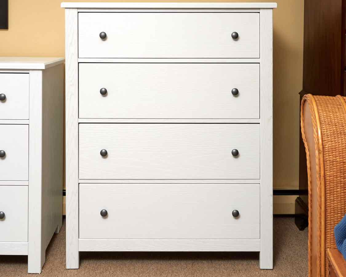 Vaughan Basset White Finish Fundamentals 4 Drawer  Chest
