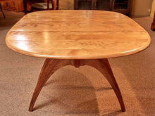 Heywood Wakefield 1955  Maple 'Champagne Stain Finish Drop Leaf Dining Table Set