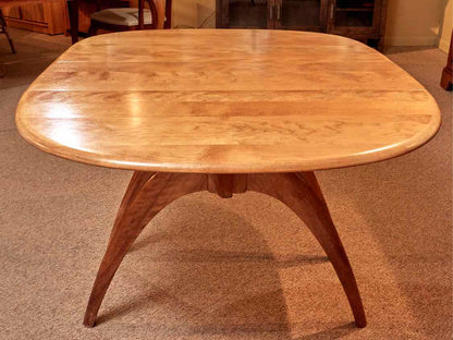 Heywood Wakefield 1955  Maple 'Champagne Stain Finish Drop Leaf Dining Table Set