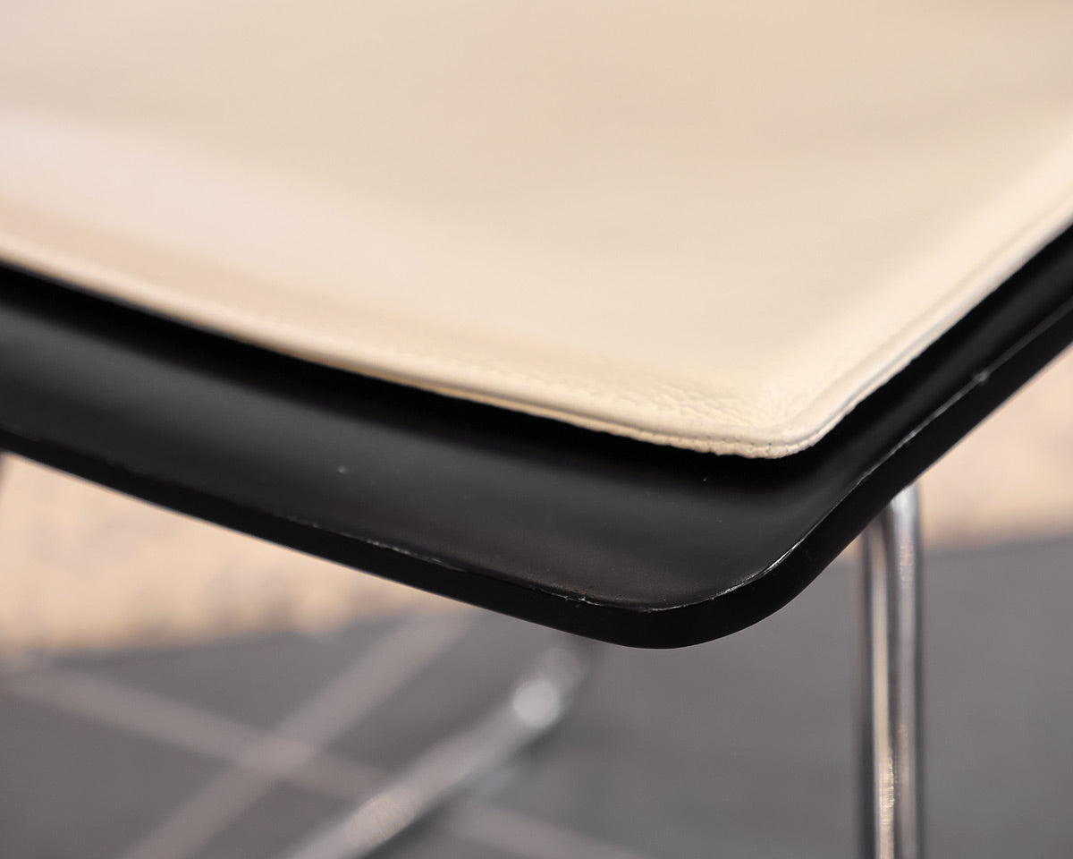 Ib Kofod Larsen Penguin Chair