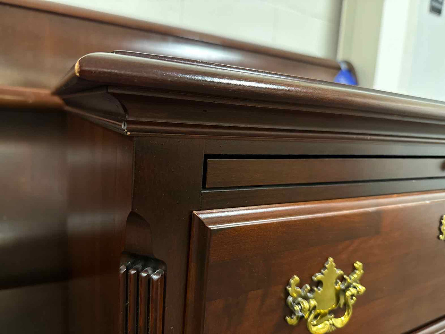 Kincaid Pair of Cherry Nightstands