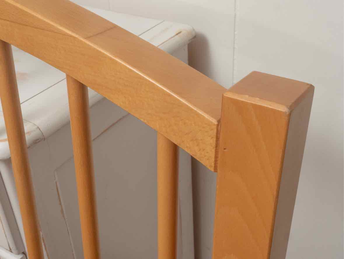 Maple Twin Bow Back Bed  with Spindles