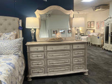 Rooms To Go 'Armitage' Dresser w/ Mirror