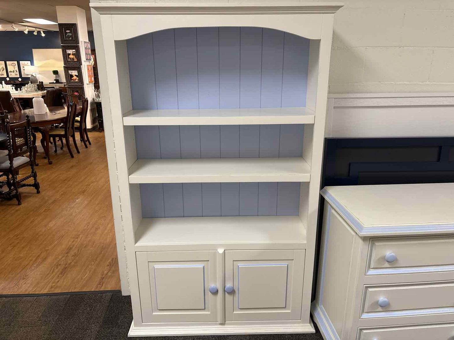Newport Cottages 'Taylor' Bookcase