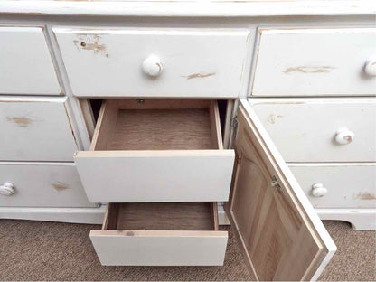 Distressed White Finish Pine 7 Drawer & 1 Door Dresser