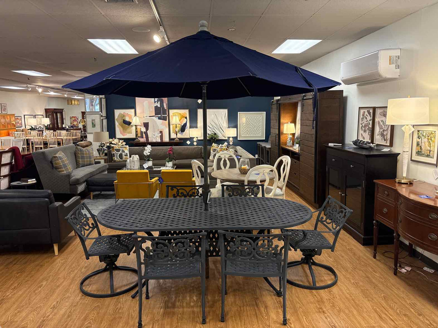 Ballard Design Aluminum Outdoor Dining Set w/ 6 Chairs