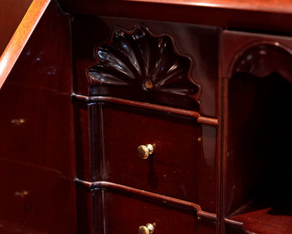 Kindel Winterthur Mahogany Goddard Secretary Desk
