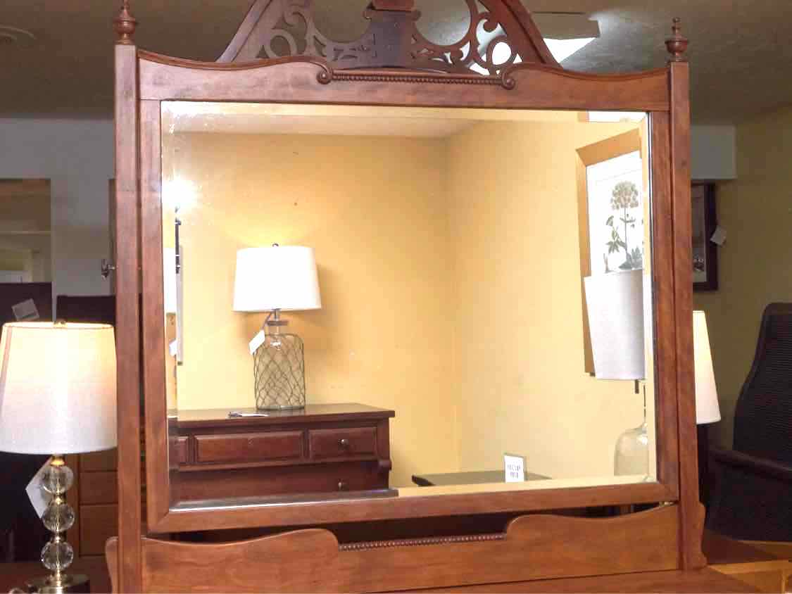 Antique Tiger Maple 3 Drawer Chest With Brass Handles & Mirror