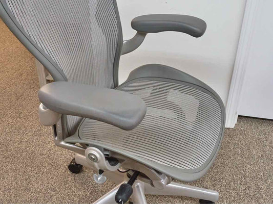 Herman Miller 'Aeron' Adjustable Grey  Office Chairs on Casters