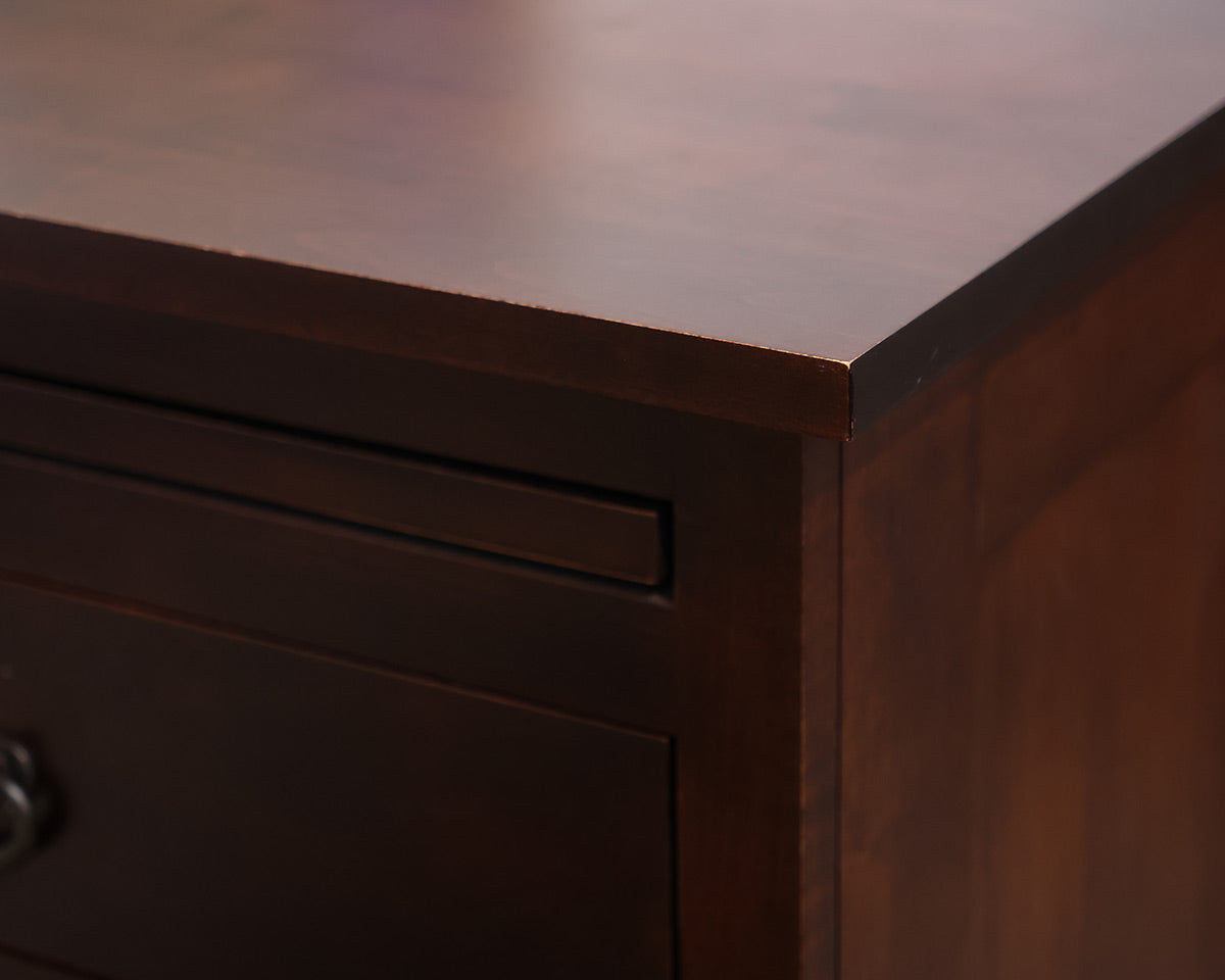 Daniels Amish Nightstands
