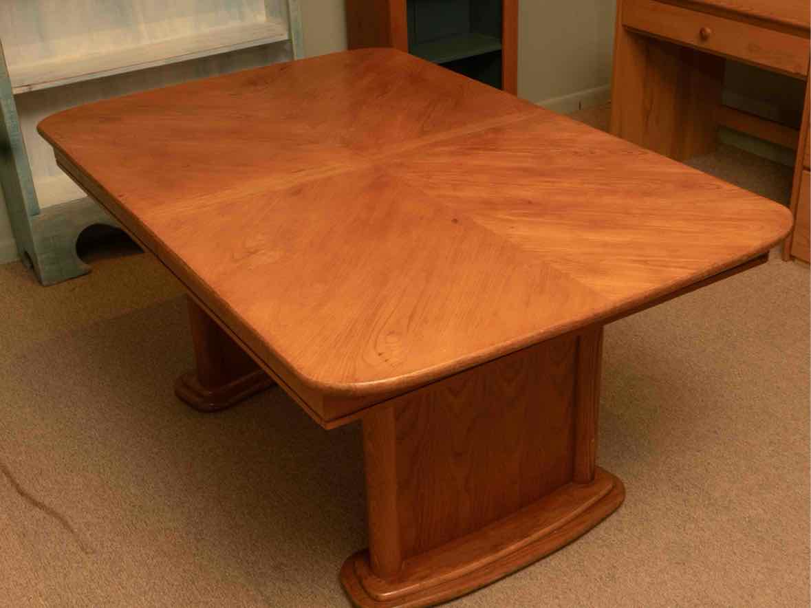 Elm Veneer Double Pedestal Dining Table Includes 18" Leaf
