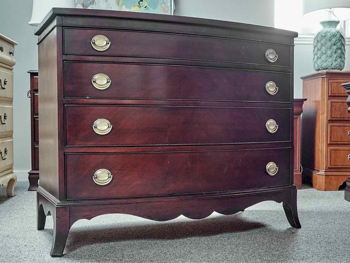 Mahogany Bow Front 4 Drawer Chest